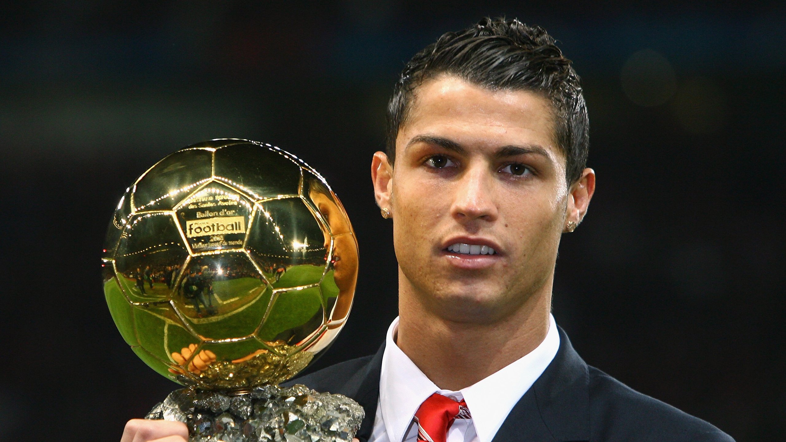 国际足球俱乐部青训论坛在广州召开，国际足联青训补偿标准